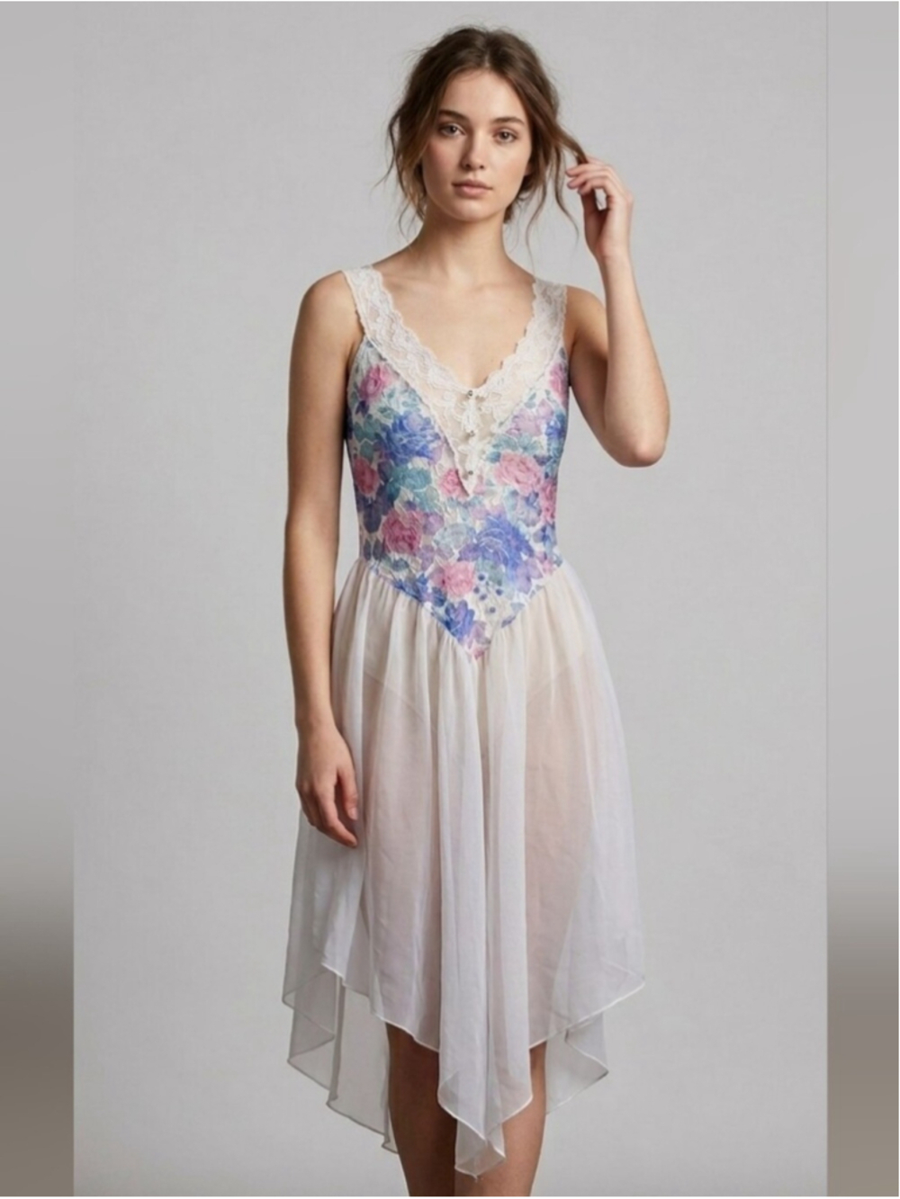 VTG White Floral Lace Slip Dress Size Large Balletcore Coquette Ethereal Fairy